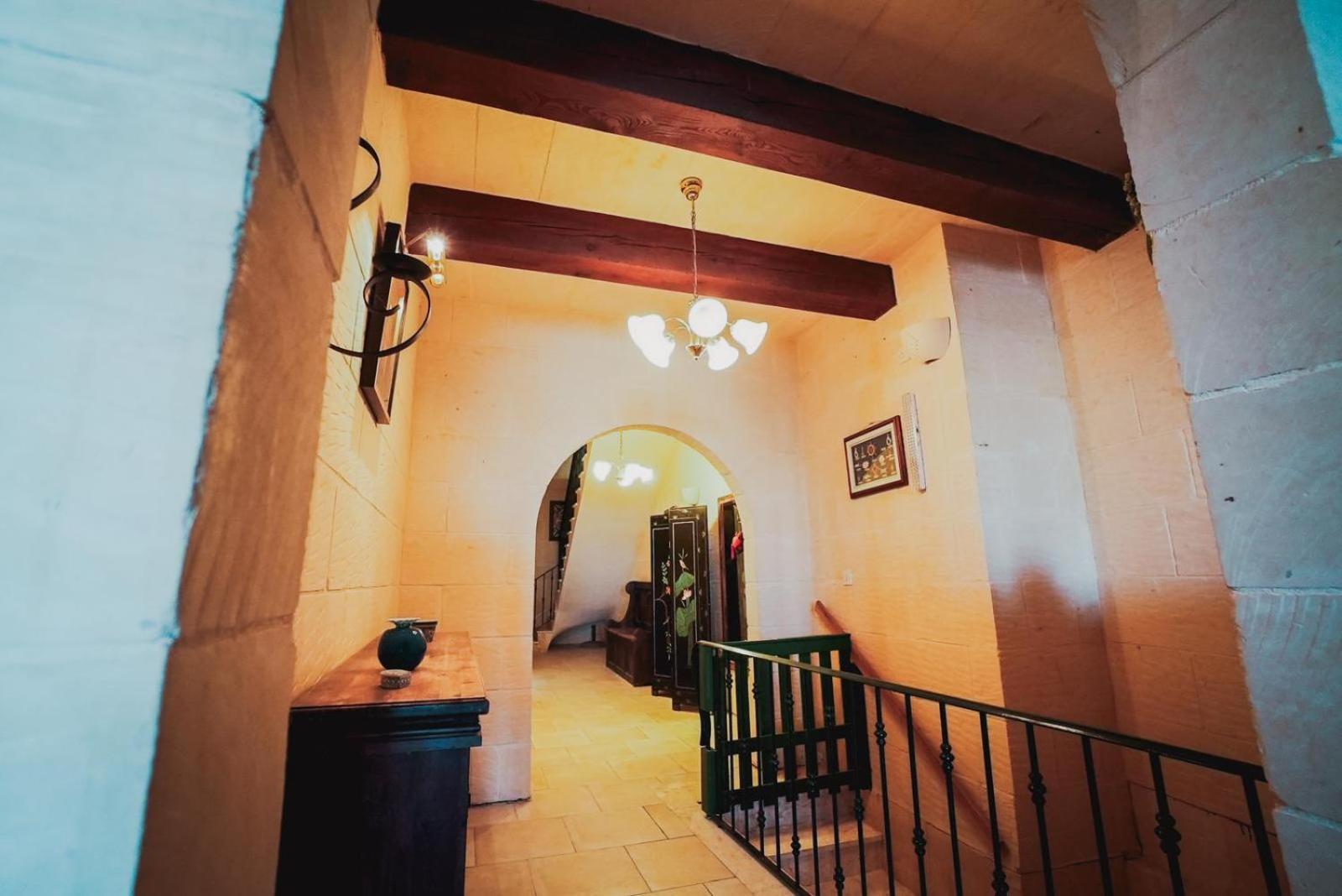 Getaway With Private Pool Sannat